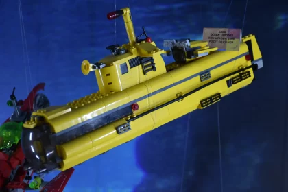 Submerged Wonder: Lego Yellow Submarine from the Iconic Song