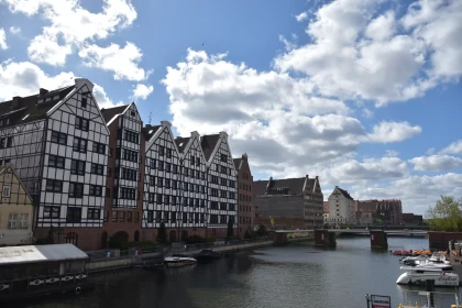 Discover the History and Charm of Gdańsk's Famous Canals and Harbourfront