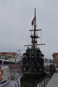 A Must-See Attraction In The Bay Of Gdańsk: The Black Pearl