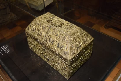 Museum Exhibit: Medieval Gold Chest