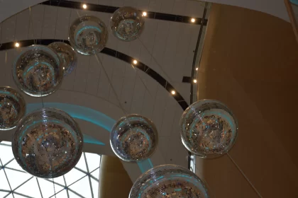 Spectacular Glass Chandelier: A Glittery Masterpiece
