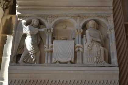 Religious Carvings in Marble: A Theatrical Depiction