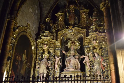 Ornate Gold Altar in Cathedral - Baroque Influence and Intricate Weaving