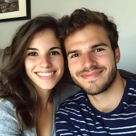 Smiling Couple Portrait: Radiating Happiness