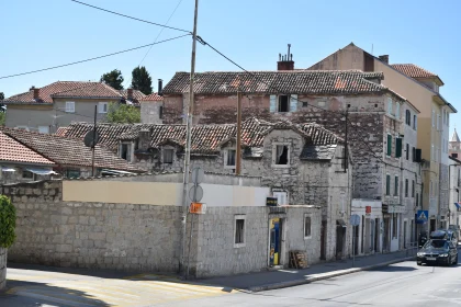 Croatian Street with Stone Architecture Free Stock Photo