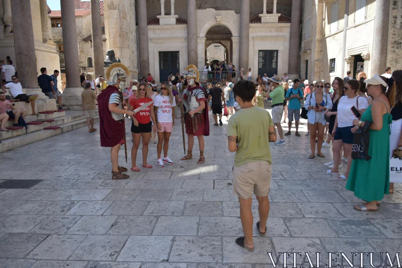 PHOTO Roman Reenactors Engage Tourists