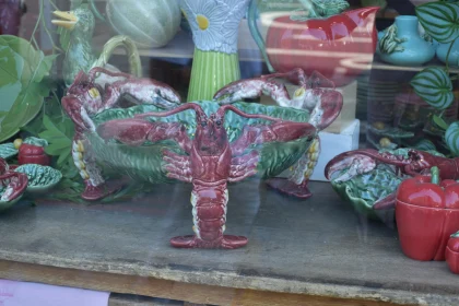 Lobster-Themed Ceramics Showcased