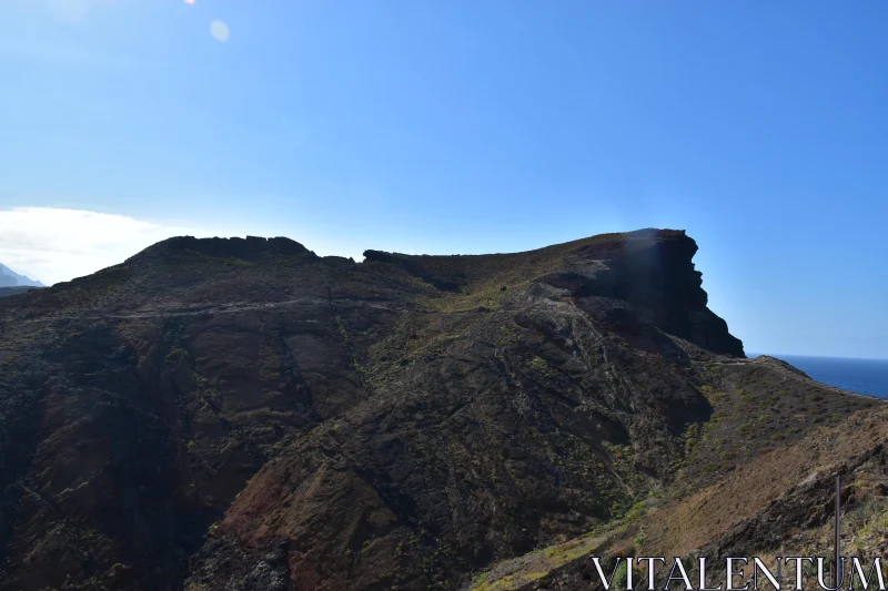 PHOTO Breathtaking Mountain Landscape