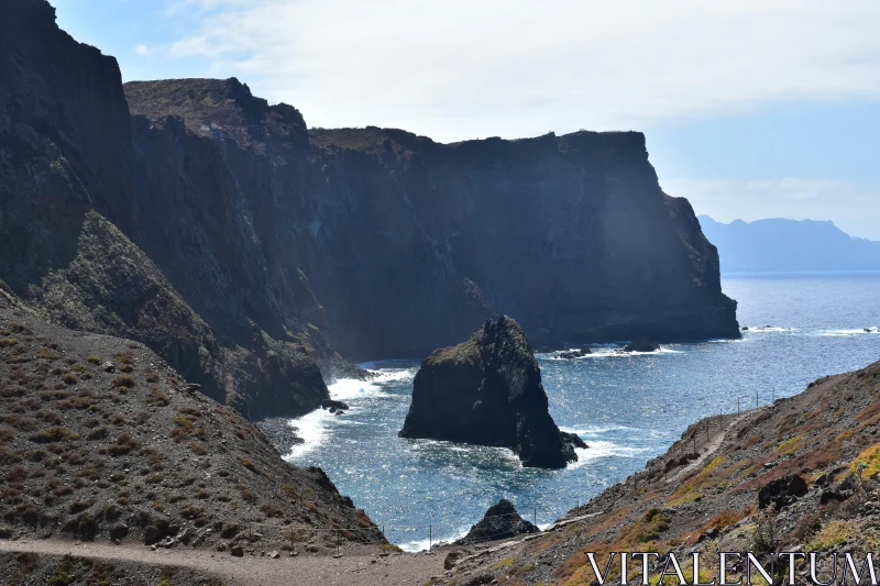 Dramatic Madeira Cliffs by the Sea Free Stock Photo