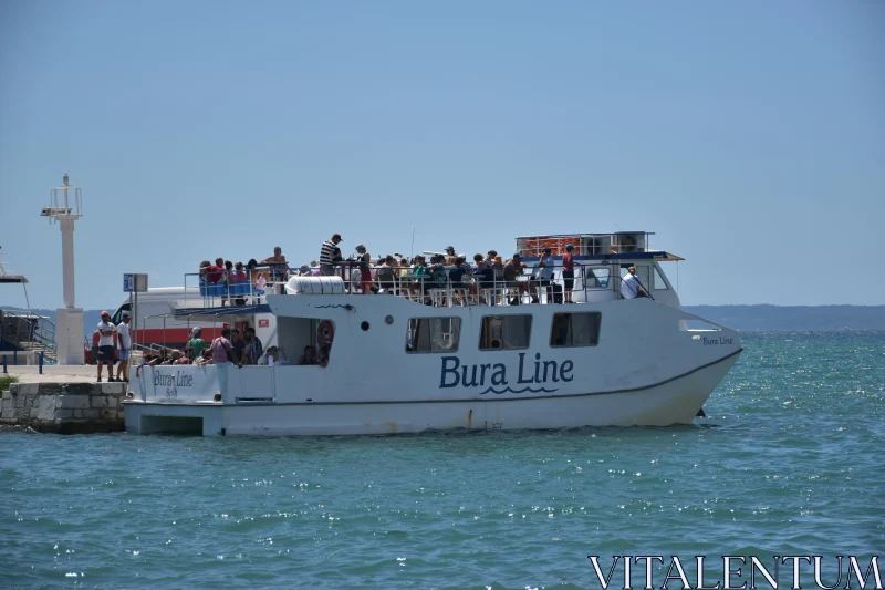 PHOTO Ferry Adventure on Blue Waters