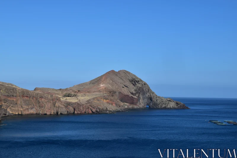 PHOTO Scenic Madeiran Cliffs and Ocean View