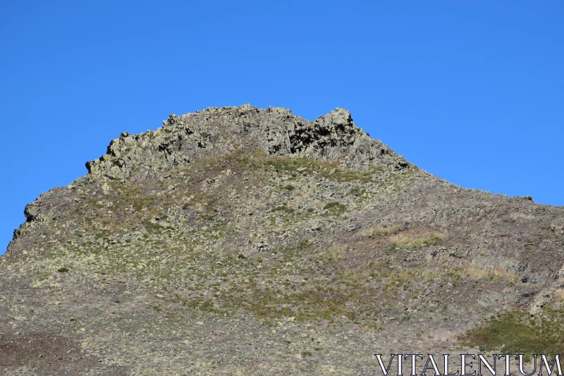 PHOTO Rugged Rocky Mountain Summits