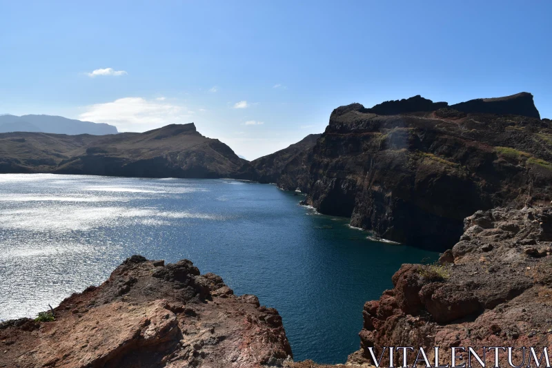 PHOTO Madeira's Coastal Beauty