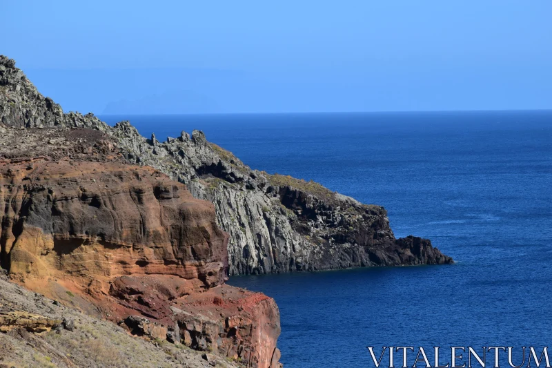 PHOTO Coastal Cliffs in Madeira