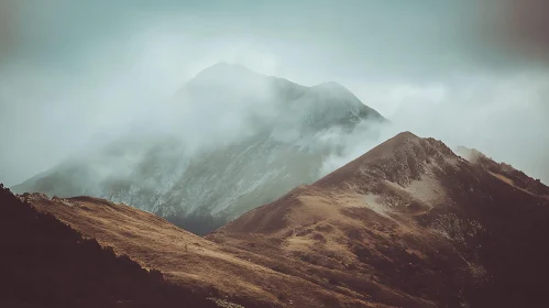 Misty Mountain Peaks Scenery
