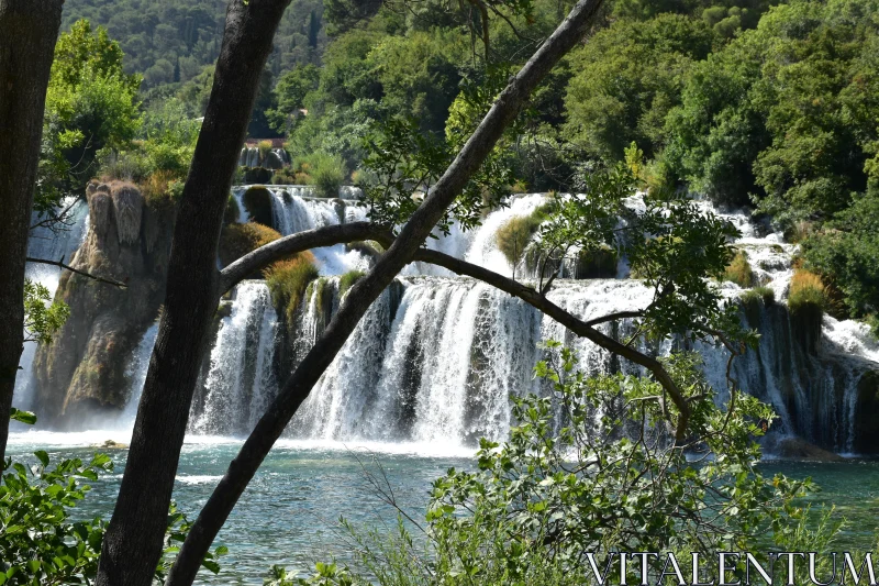 PHOTO Serene Waterfall Landscape