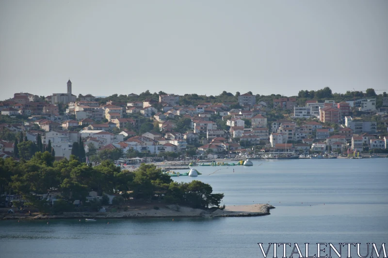 PHOTO Picturesque Beach Town by the Shore