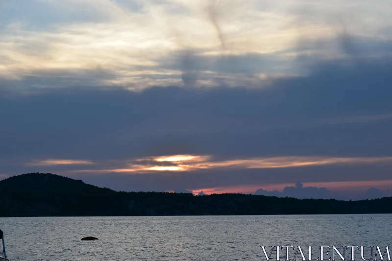 PHOTO Twilight Over Calm Waters