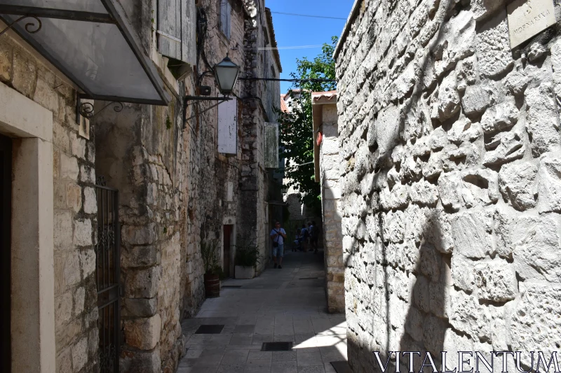 Rustic Urban Alley Free Stock Photo