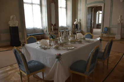 Elegant Historical Dining Room