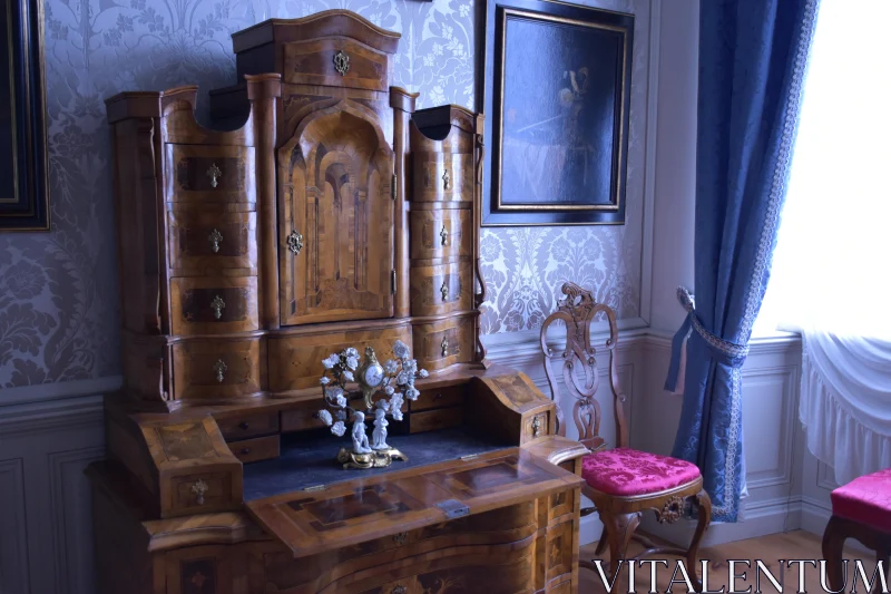 PHOTO Vintage Wooden Cabinet in Luxurious Setting